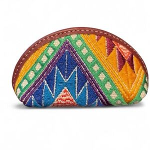Colorful Geometric Pattern Clutch
